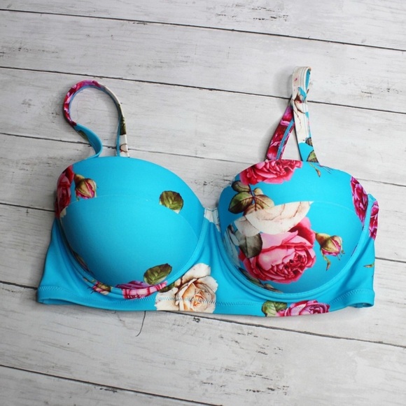 Cupshe Blue and Pink Swim Bra with Floral Design - Picture 1 of 8